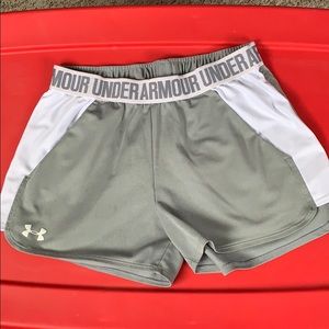 Under armour short